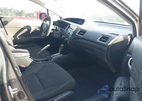 2013 Honda Civic Lx z USA, uszkodzony, nr VIN 19XFB2F56DE012735